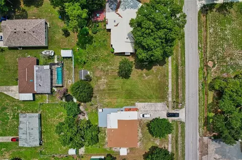 211 W College Ave, Ruskin, FL 33570