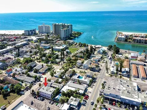 525 73rd Ave #3, Saint Pete Beach, FL 33706