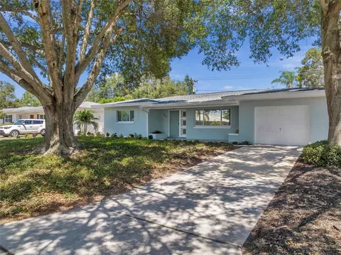 1451 San Helen Dr, Dunedin, FL 34698
