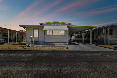 3329 Tiki Dr, Holiday, FL 34691