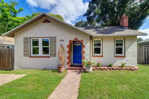 5261 7th Ave N, Saint Petersburg, FL 33710
