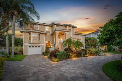 208 Shore Dr, Palm Harbor, FL 34683