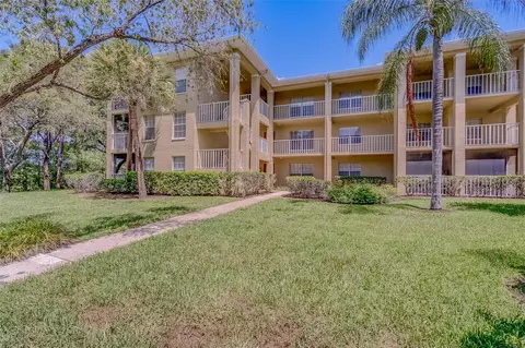 2690 Coral Landings Blvd #423, Palm Harbor, FL 34684
