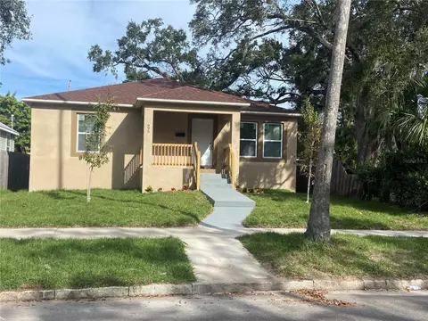 695 17th Ave S, Saint Petersburg, FL 33701