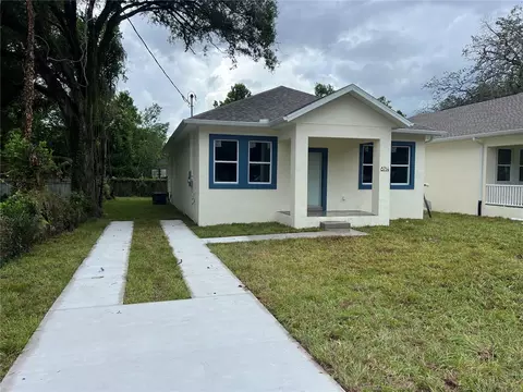 8714 N Brooks St, Tampa, FL 33604