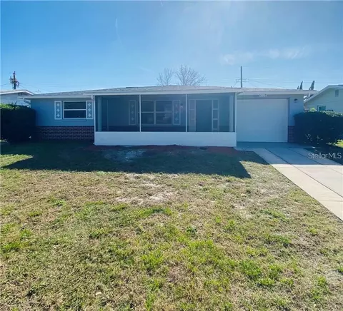 4608 Tropical Ln, Holiday, FL 34690