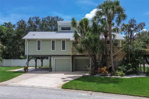 4639 Chancellor St NE, Saint Petersburg, FL 33703