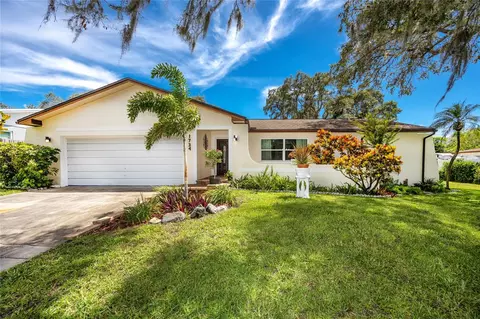 1734 Indiana Ave, Palm Harbor, FL 34683