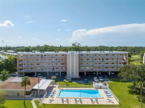 9461 Harbor Greens Way #503, Seminole, FL 33776