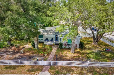 4701 Dartmouth Ave N, Saint Petersburg, FL 33713