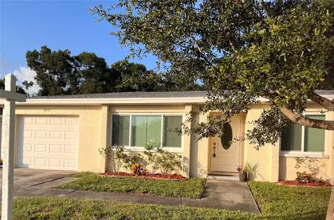 6511 Cedarbrook Dr S, Pinellas Park, FL 33782