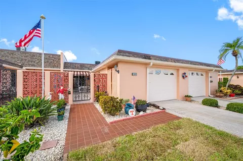 164 Boca Ciega Point Blvd S, Saint Petersburg, FL 33708