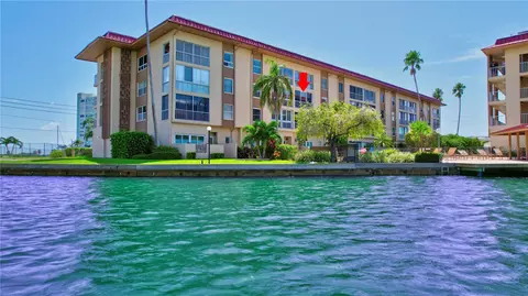 105 Island Way #136, Clearwater Beach, FL 33767