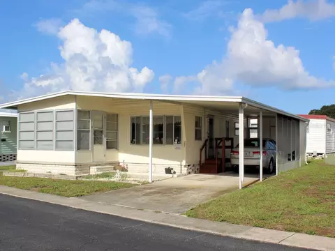 27 Pindo Palm St E, Largo, FL 33770