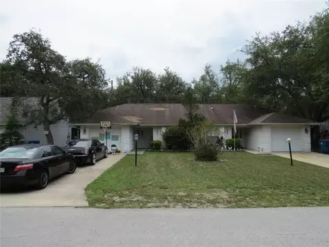 7428 Mead Dr, Spring Hill, FL 34606