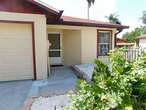 2687 Biggar Ct #1, Palm Harbor, FL 34684