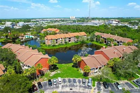 10200 Gandy Blvd N #903, Saint Petersburg, FL 33702