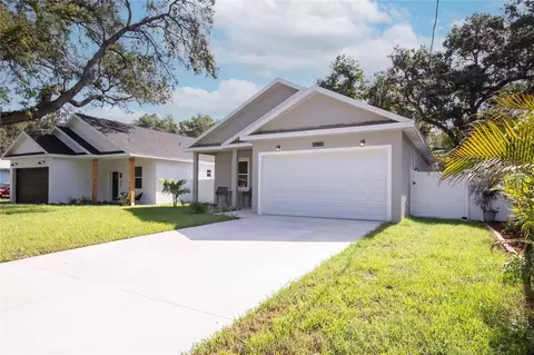 1983 Oak St, Clearwater, FL 33760