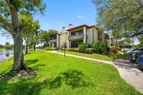 10263 Gandy Blvd N #2115, Saint Petersburg, FL 33702