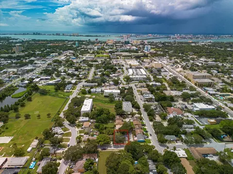 204 S Evergreen Ave, Clearwater, FL 33756