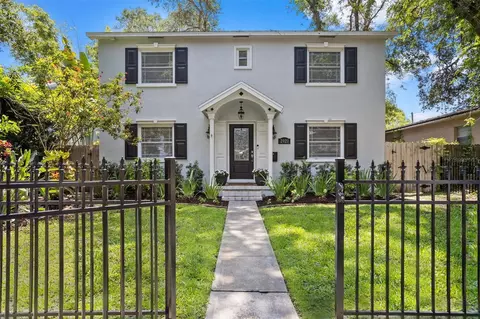 2021 14th St N, Saint Petersburg, FL 33704