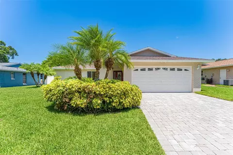 2226 Banyan Dr, Clearwater, FL 33763