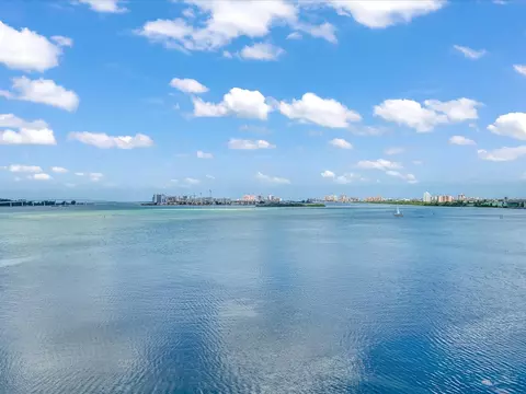 602 Lime Ave #601, Clearwater, FL 33756