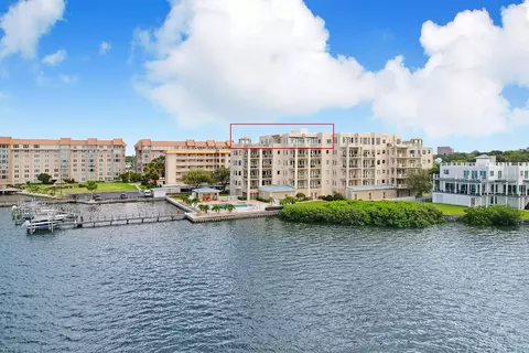 600 Edgewater Dr #601, Dunedin, FL 34698