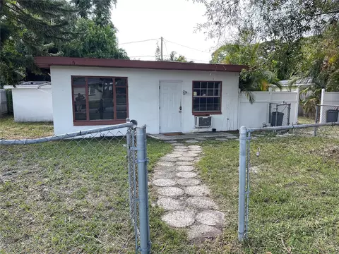 5160 68th Way N, Saint Petersburg, FL 33709