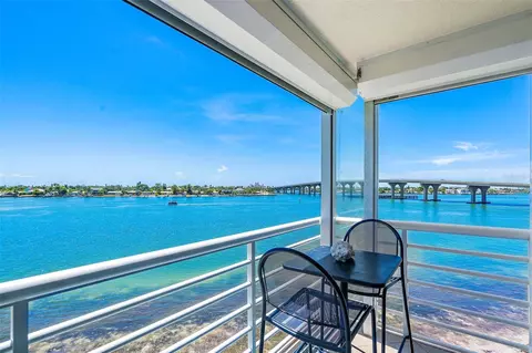 6001 Bahia Del Mar Cir #432, Saint Petersburg, FL 33715