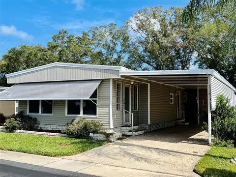 1500 County Road 1 #246, Dunedin, FL 34698