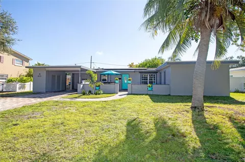 6573 19th Way N, Saint Petersburg, FL 33702