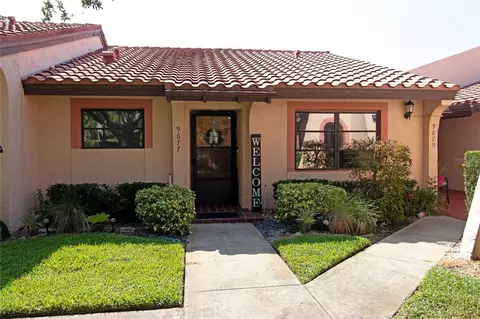 9677 86th Ave, Seminole, FL 33777