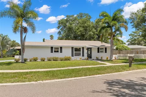 3435 7th Ave SE, Largo, FL 33771