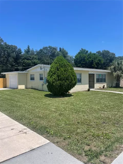 2602 E Yukon St, Tampa, FL 33604