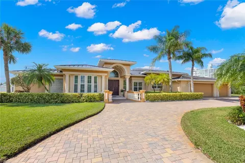 411 Windward Psge, Clearwater Beach, FL 33767