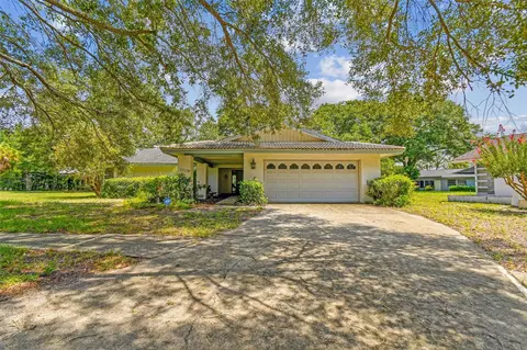 2813 Briarbluff Ln, Clearwater, FL 33761