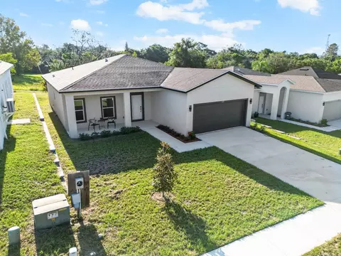 6488 Taylor Ct, New Port Richey, FL 34653