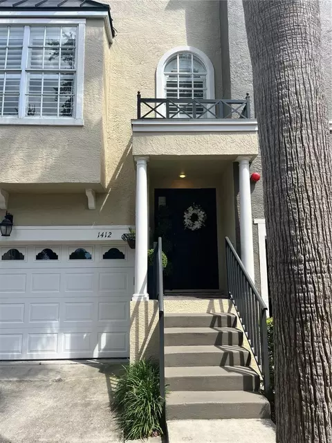 1412 Harbour Walk Rd, Tampa, FL 33602
