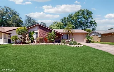 12307 Hounds Bay Row, Hudson, FL 34667