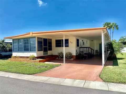 7901 40th Ave N #52, Saint Petersburg, FL 33709