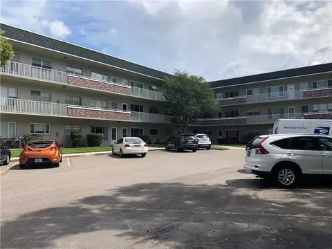 2426 Persian Dr #10, Clearwater, FL 33763