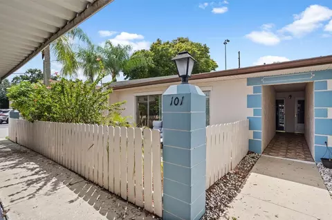 1318 Moreland Dr #101, Clearwater, FL 33764