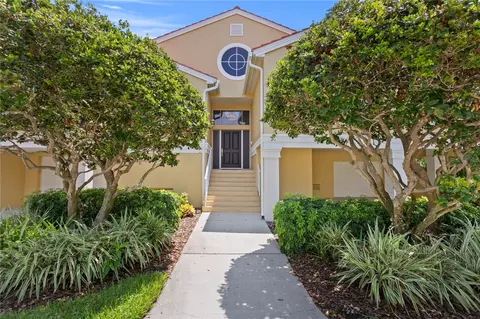35 Franklin Ct S, Saint Petersburg, FL 33711