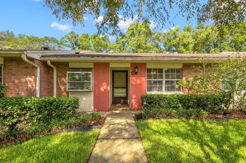 2264 Lark Cir W #C, Palm Harbor, FL 34684
