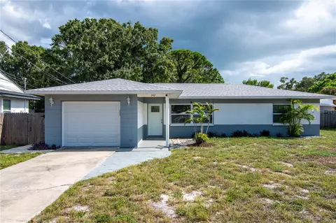 342 46th Ave S, Saint Petersburg, FL 33705