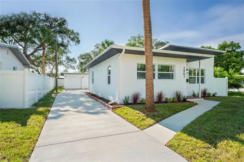 2901 Ivanhoe Way S, Saint Petersburg, FL 33705