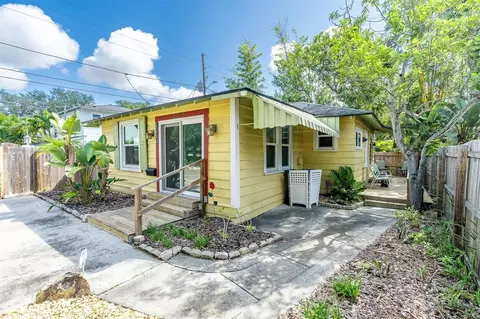 2205 5th St N, Saint Petersburg, FL 33704
