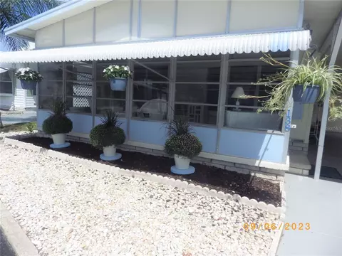 1915 Seminole Blvd #138, Largo, FL 33778