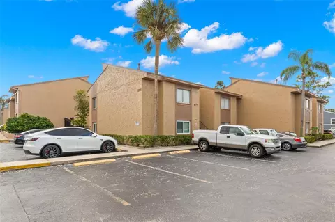 1577 Greenlea Dr #1, Clearwater, FL 33755